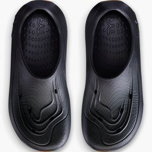 TYR Black Men's Slip-On Clog Loafers